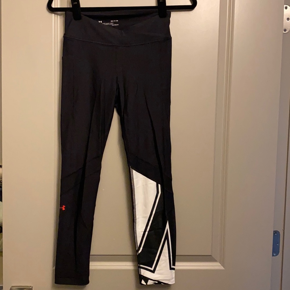 Under Armour 3/4 heatgear leggings size S